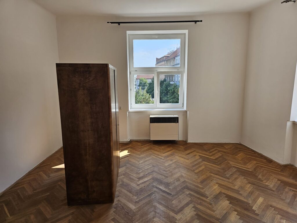 Garsonka Praha 6 – Dejvice - reference malování Praha 6 – Dejvice, Jugoslávských partyzánů